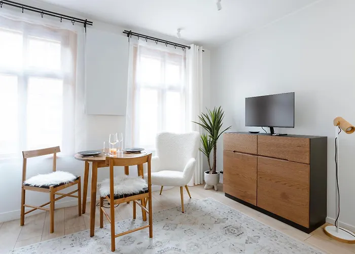 Historic At Center Appartement